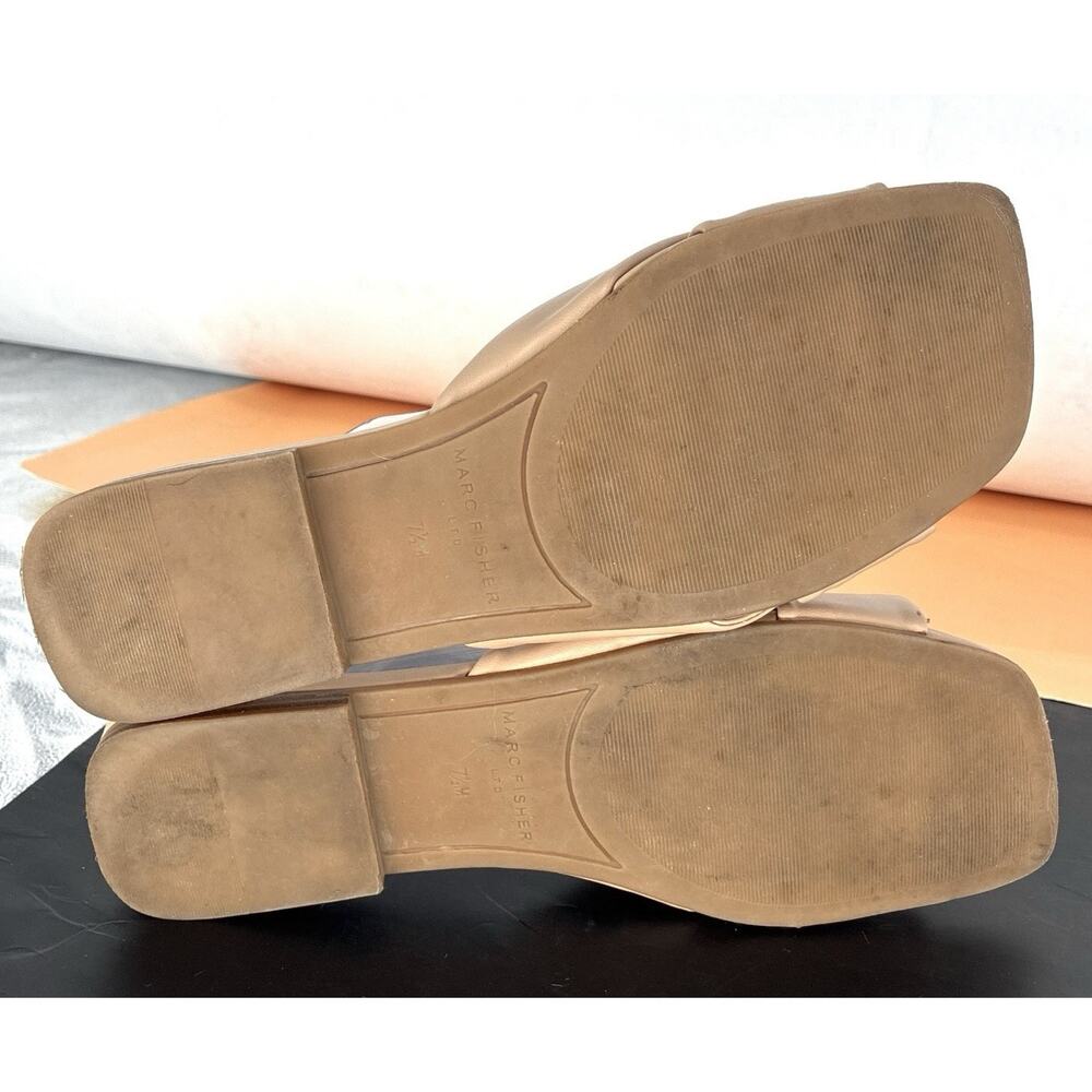Marc Fisher LTD Mayson Tan Knot Slide Sandals Size 7.5M Padded Square Toe - Picture 7 of 8